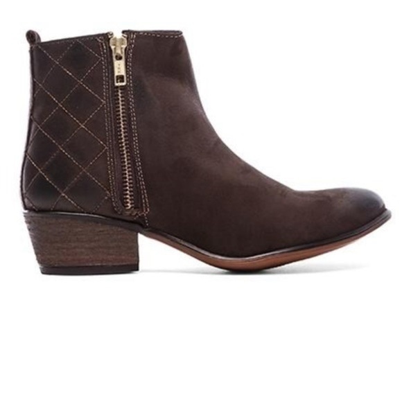Steve Madden Nyrvana Suede Quilted Ankle Booties - Picture 1 of 10